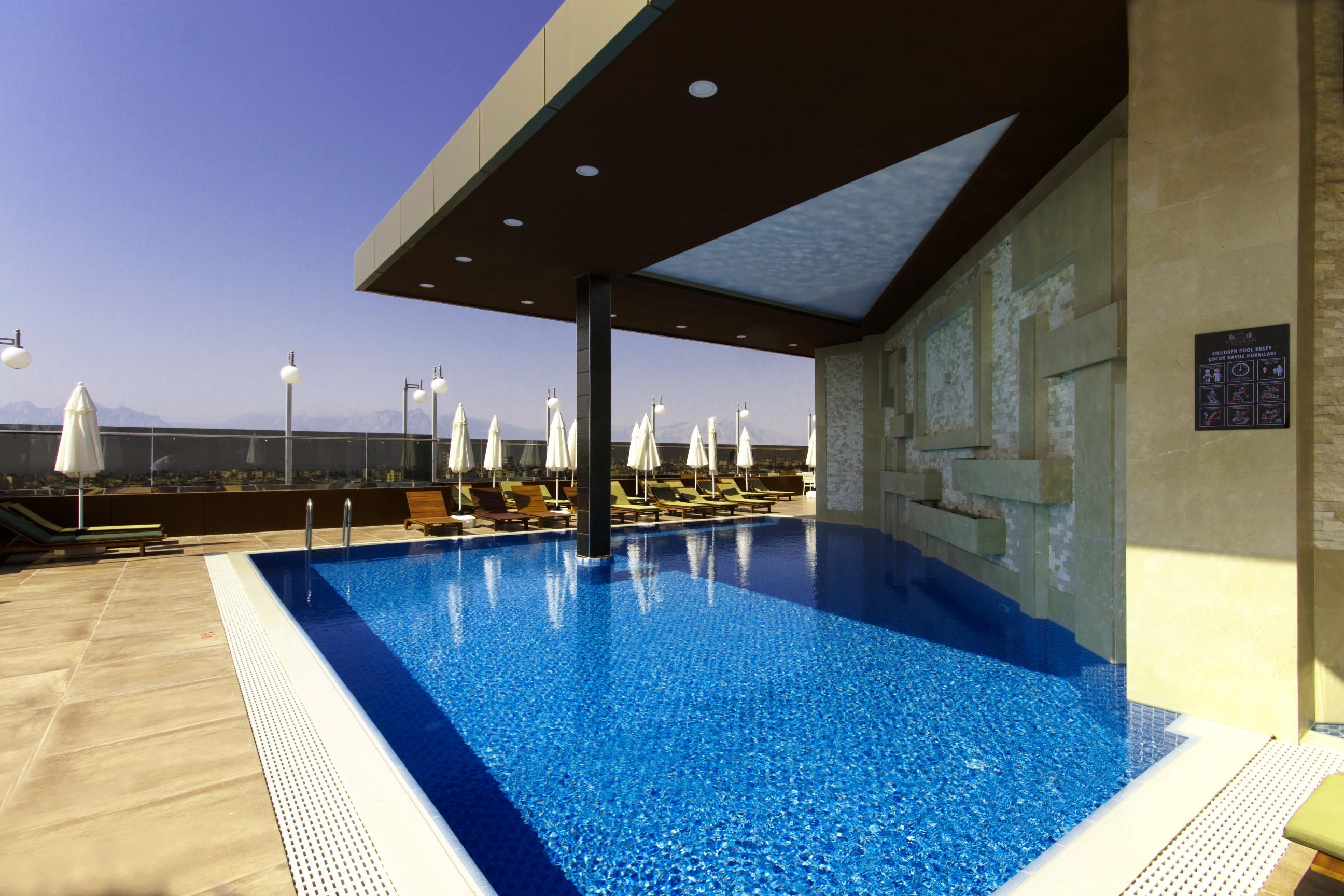 Sky Business Hotel Antalya Exteriör bild