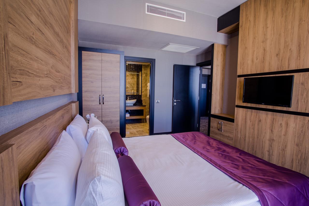 Sky Business Hotel Antalya Exteriör bild